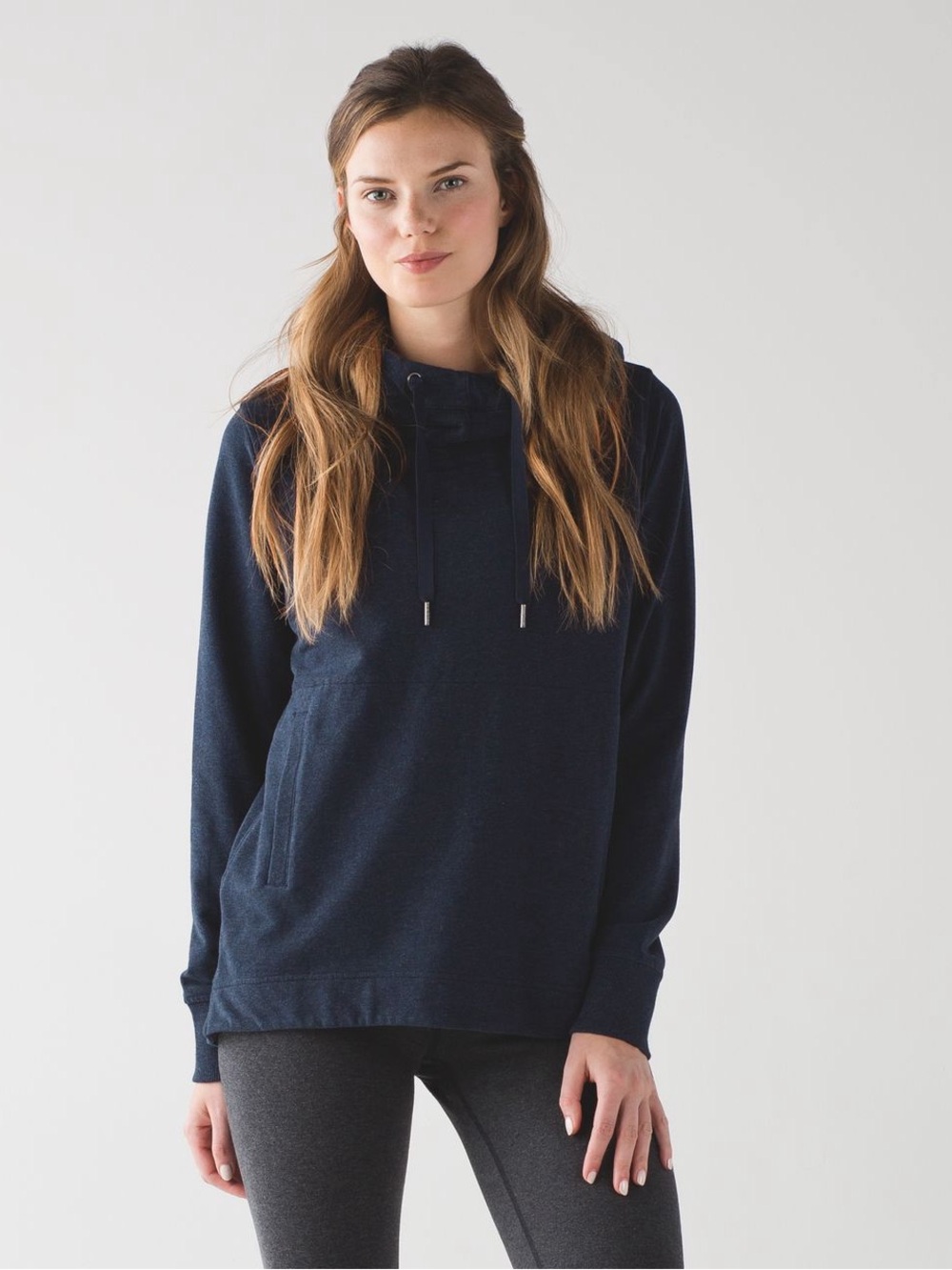 Lululemon Split Pullover in Heathered Naval Blue/Navy Blue Size 4 Activewear